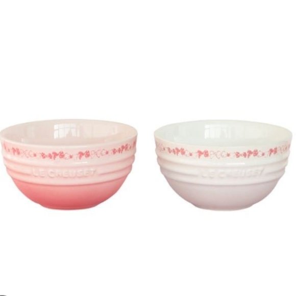 Le Creuset x Hello Kitty light pink white bow rice Bowl set of 2 nwt - Picture 2 of 14